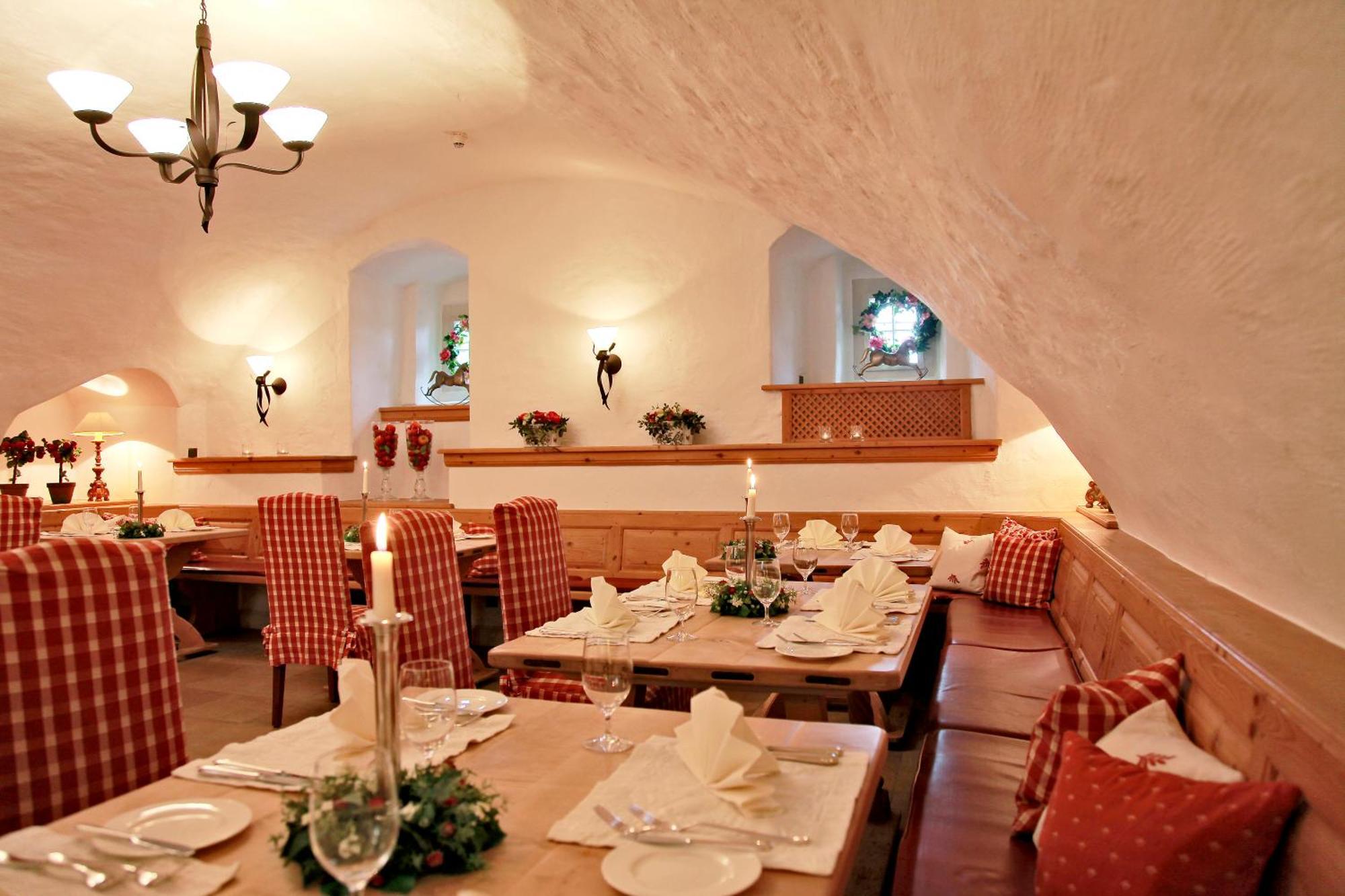Schlosshotel Muenchhausen Aerzen Exterior photo