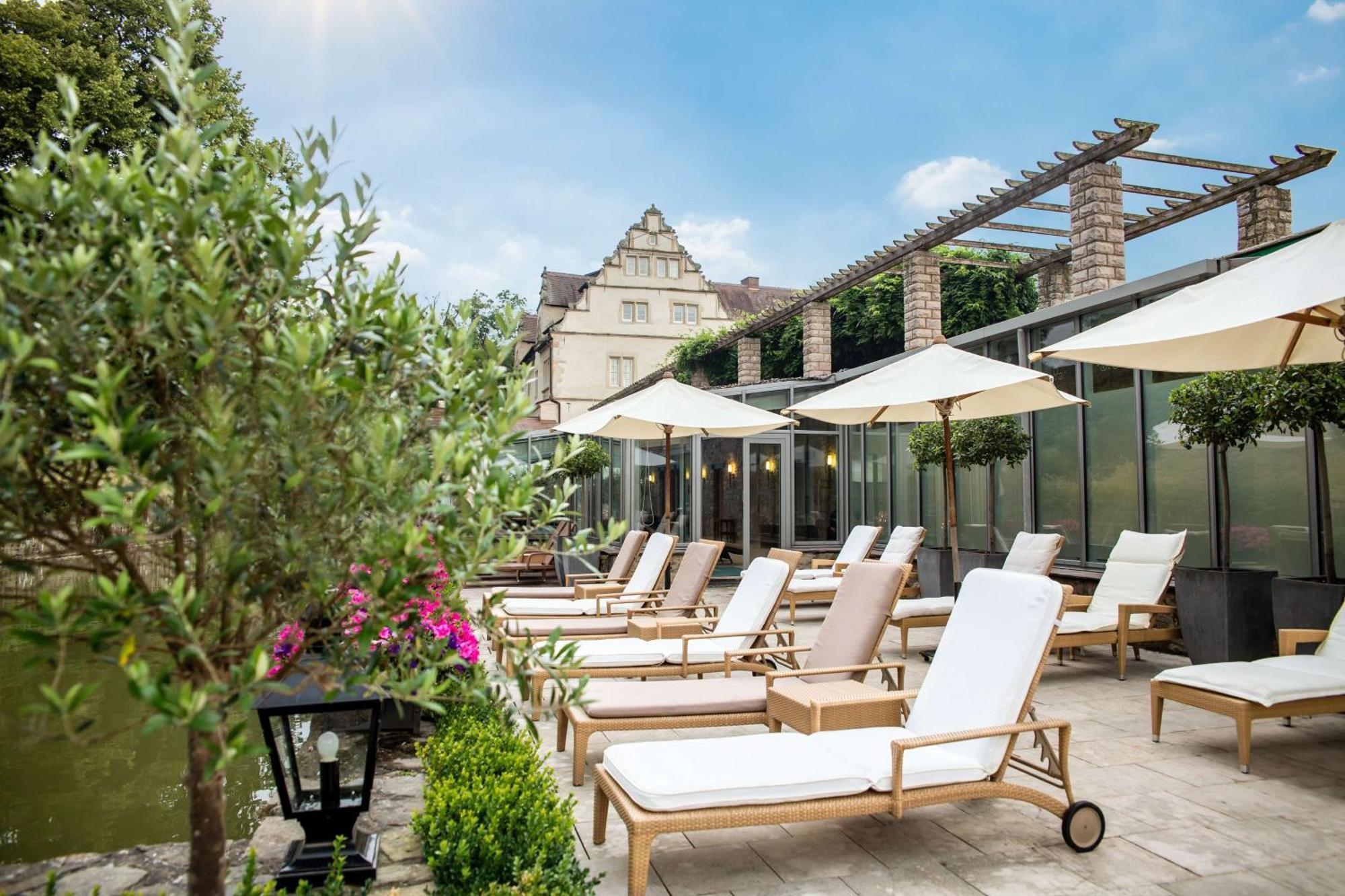 Schlosshotel Muenchhausen Aerzen Exterior photo