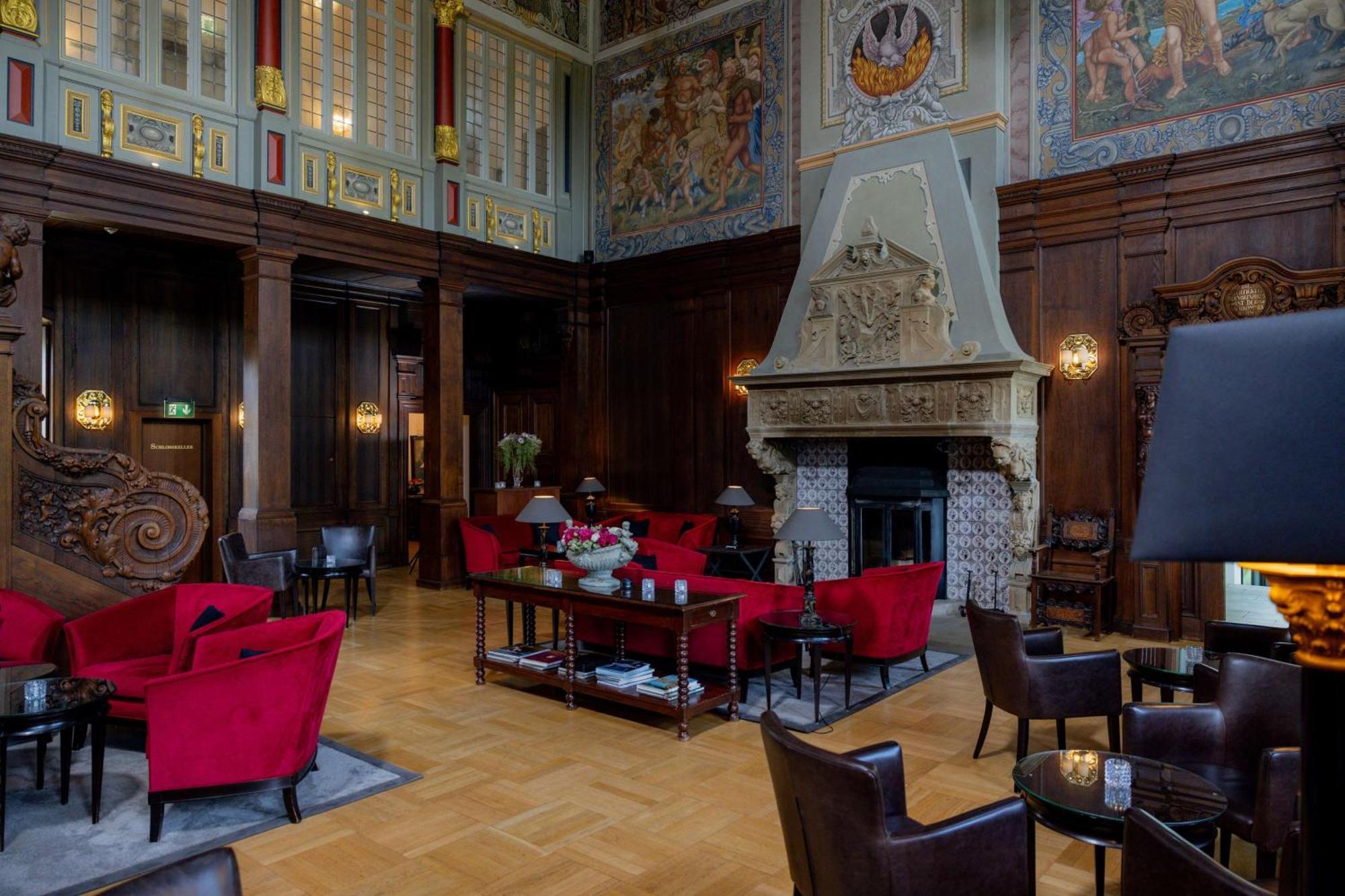 Schlosshotel Muenchhausen Aerzen Exterior photo